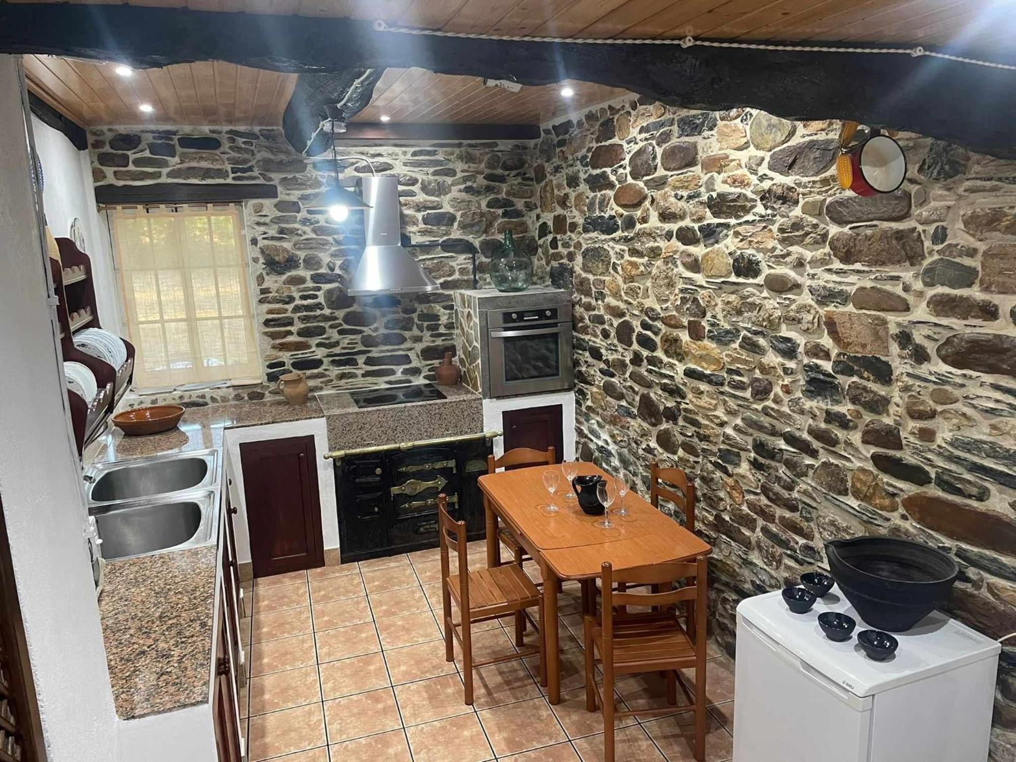 Casa Do Hiebra Alojamiento Rural Ribeira Sacra Castroncelos Exterior foto
